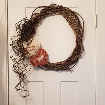 Simple Grapevine Wreath for Valentine’s Day