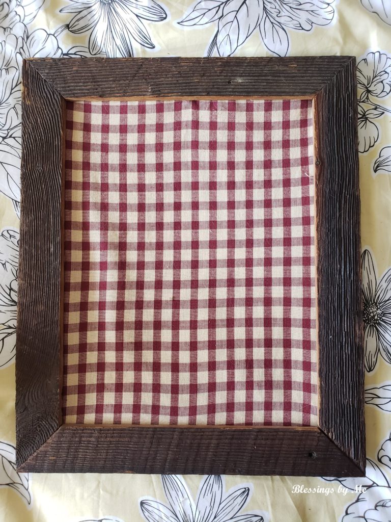 pull fabric of rustic Valentine's frame tight
