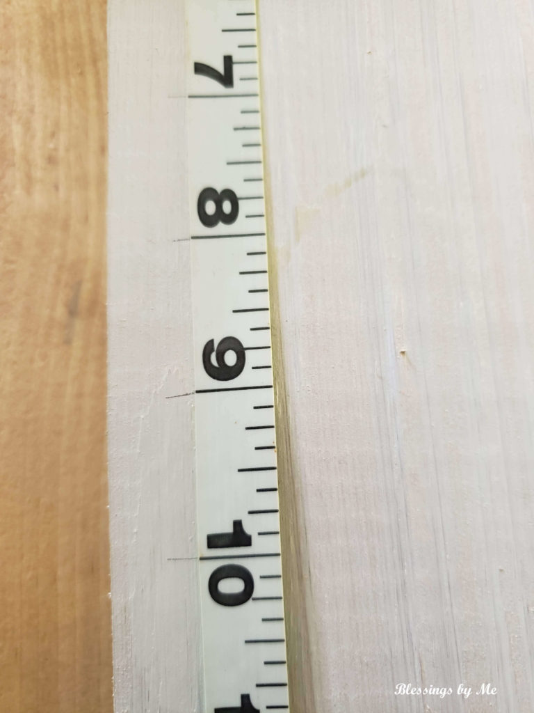 make the marks on the growth chart ruler