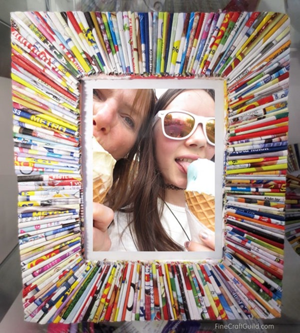 picture frame using old magazines